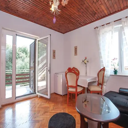 One-bedroom In *